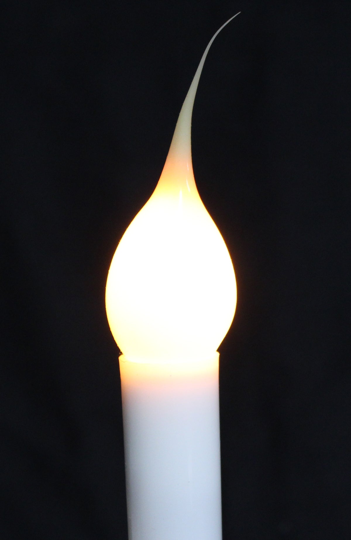 25 Pack - Country Style Silicone Dipped Candle Light Bulbs ~ 5 Watt Pearlized - detail