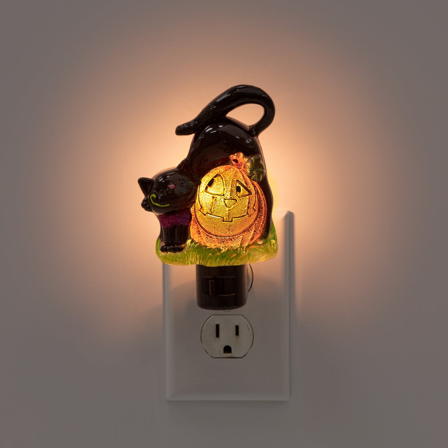 Holiday Decor Night Lights - Featuring Halloween Jack O' Lantern Pumpkin and - close-up